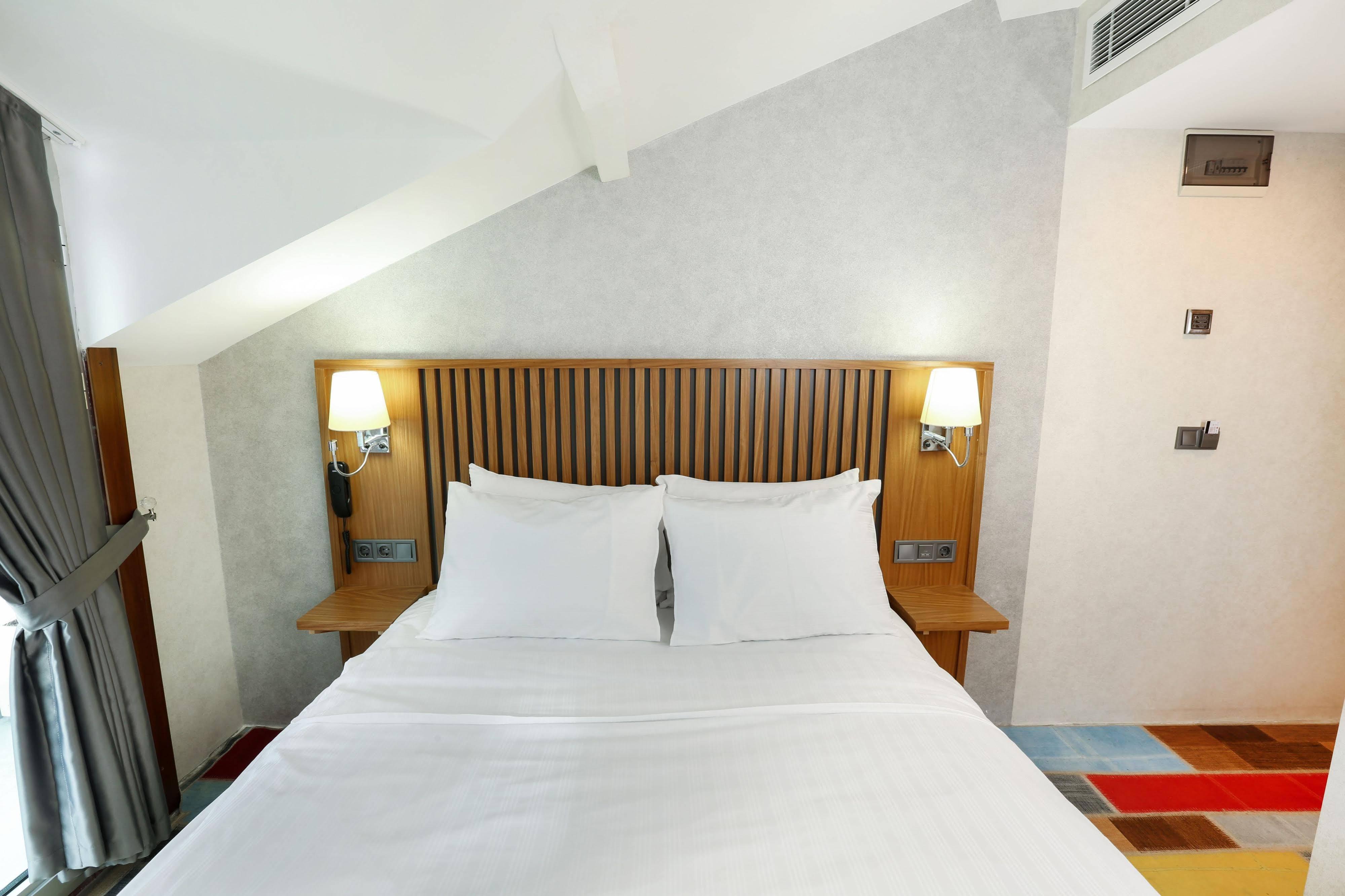 ดิสคัฟเวอรี โฮเทล Hotel อิสตันบูล ภายนอก รูปภาพ
